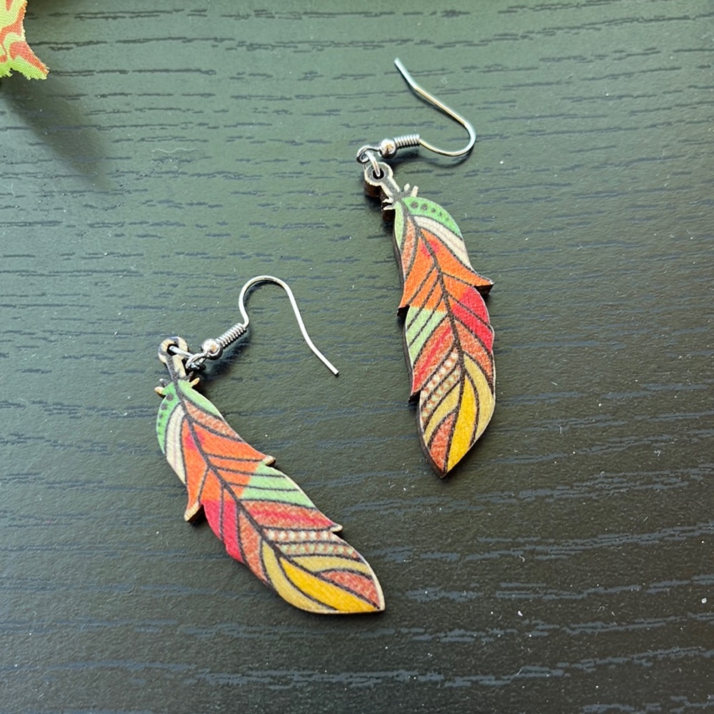 Clearance ⚠️ New in Bag! Wooden Painted Feather Boho Style Dangly Earrings